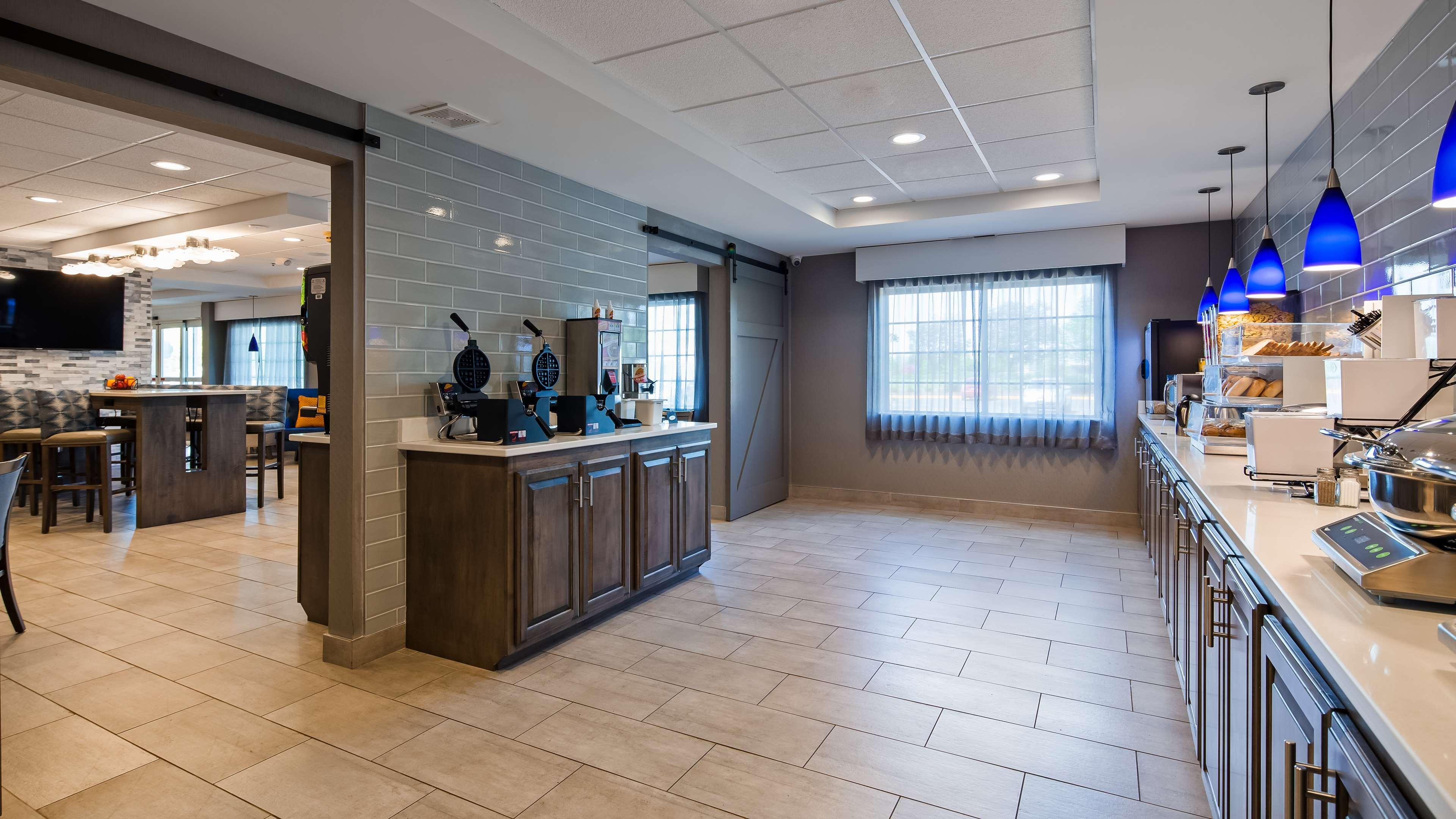 Best Western Salinas Valley Inn & Suites Екстер'єр фото