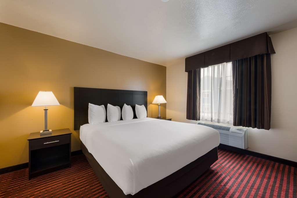 Best Western Salinas Valley Inn & Suites Номер фото