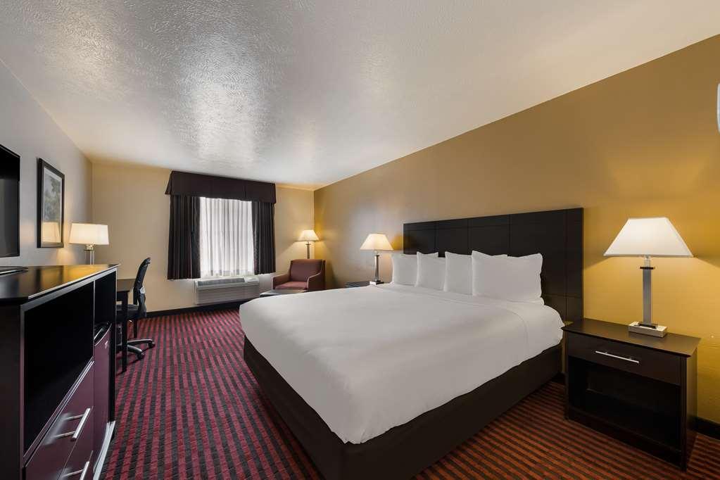 Best Western Salinas Valley Inn & Suites Номер фото