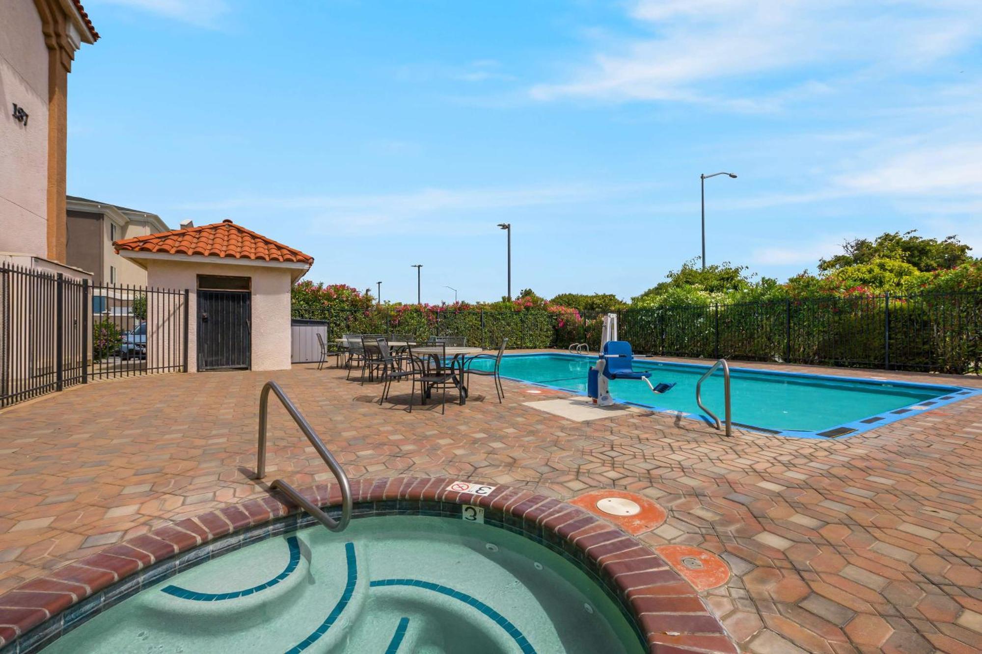 Best Western Salinas Valley Inn & Suites Екстер'єр фото