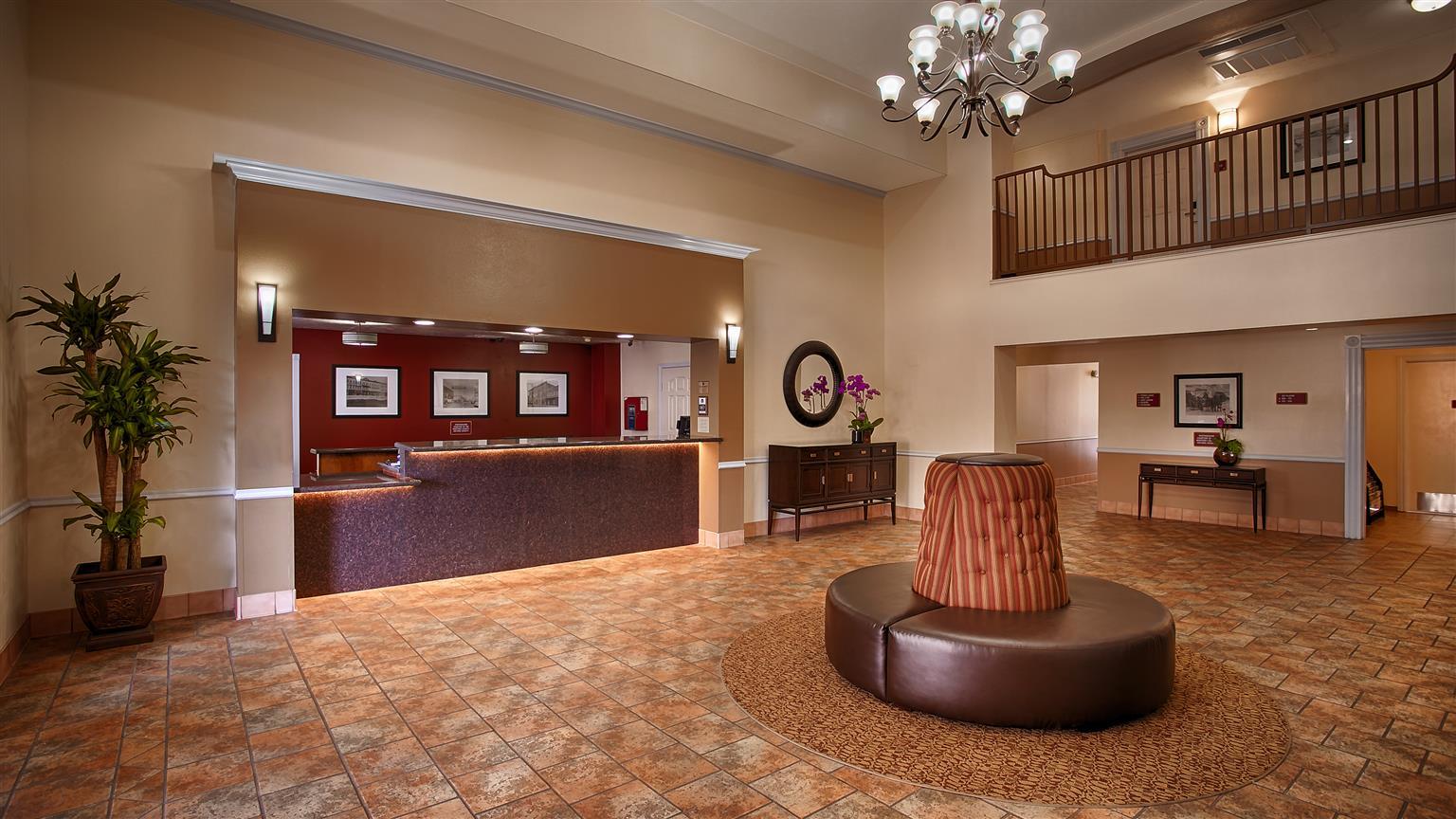 Best Western Salinas Valley Inn & Suites Екстер'єр фото